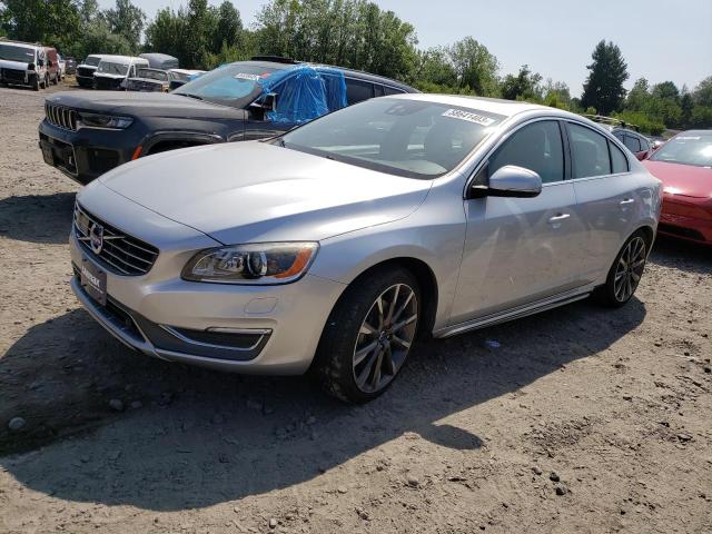 YV149MFDXF1300554 - 2015 VOLVO S60 PLATINUM SILVER photo 1