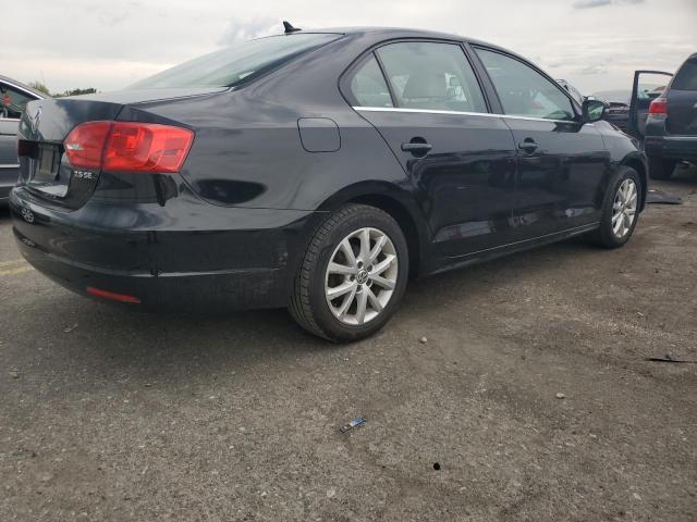 3VWDP7AJ0DM437929 - 2013 VOLKSWAGEN JETTA SE 黑色 照片 3