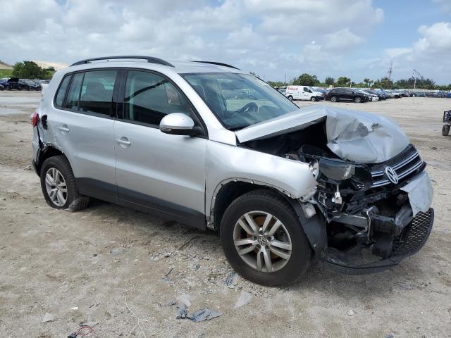 WVGAV7AX0GW547282 - 2016 VOLKSWAGEN TIGUAN S SILVER photo 4