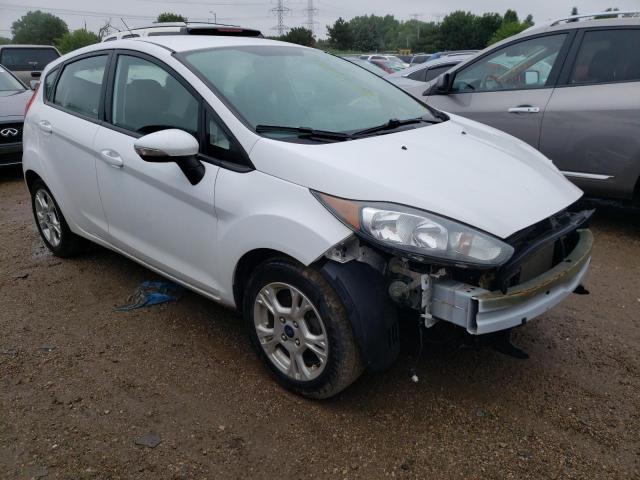 3FADP4EJ0EM160444 - 2014 FORD FIESTA SE WHITE photo 4