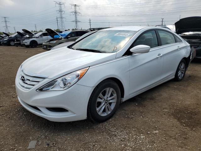 5NPEB4AC8DH774702 - 2013 HYUNDAI SONATA GLS WHITE photo 1