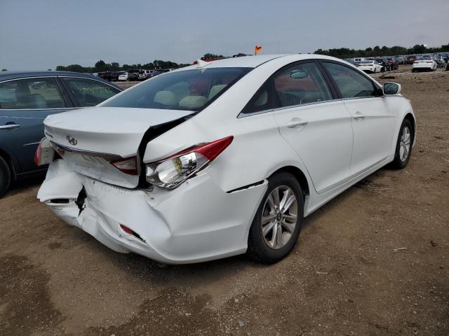 5NPEB4AC8DH774702 - 2013 HYUNDAI SONATA GLS WHITE photo 3