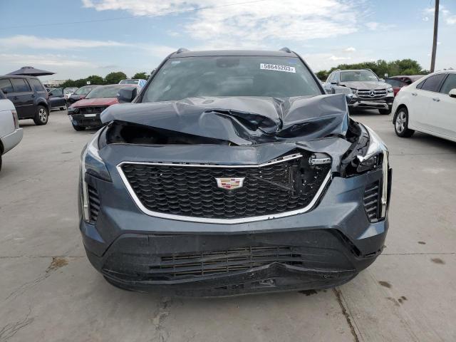 1GYFZER47KF119015 - 2019 CADILLAC XT4 SPORT GRAY photo 5