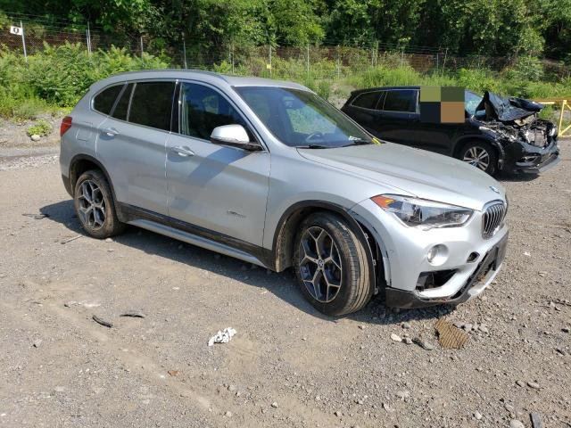 WBXHT3C31H5F70045 - 2017 BMW X1 XDRIVE28I SILVER photo 4