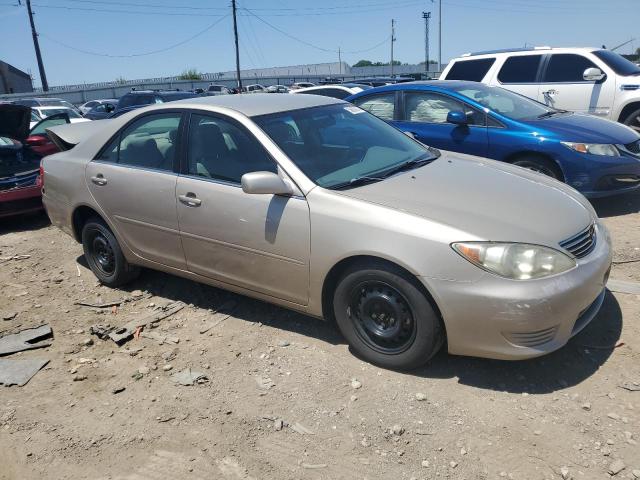 4T1BE32K55U057512 - 2005 TOYOTA CAMRY LE GOLD photo 4