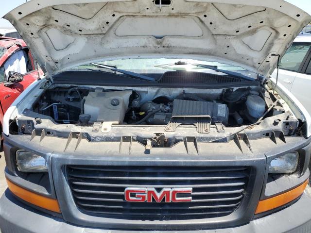 1GTFG15T451205739 - 2005 GMC SAVANA G1500 WHITE photo 11