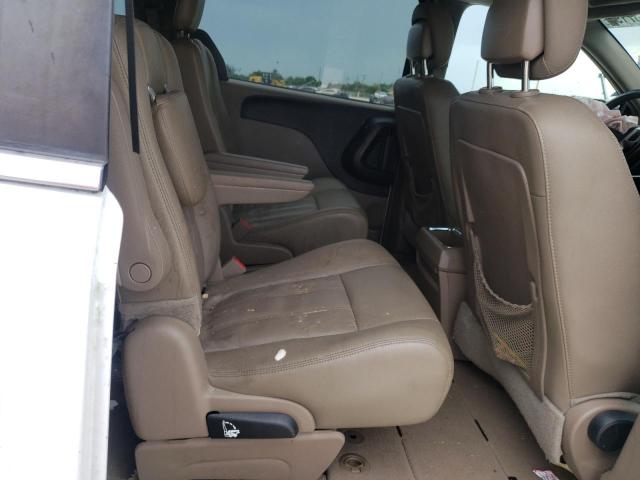 2C4RC1BG7GR245957 - 2016 CHRYSLER TOWN & COU TOURING 白色 照片 11