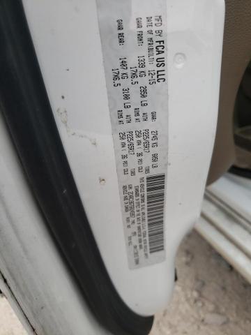 2C4RC1BG7GR245957 - 2016 CHRYSLER TOWN & COU TOURING 白色 照片 14