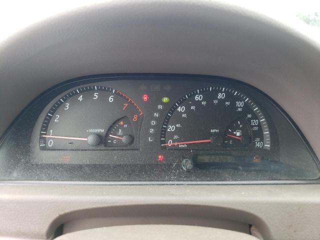 4T1BE30K74U796902 - 2004 TOYOTA CAMRY LE GOLD photo 9