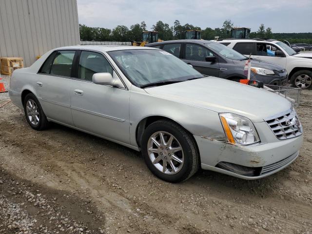 1G6KD5EY9AU105173 - 2010 CADILLAC DTS LUXURY COLLECTION WHITE photo 4