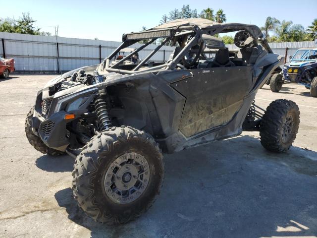 3JBVXAW27JK000526 - 2018 CAN-AM MAVERICK X RS TURBO R BLACK photo 2