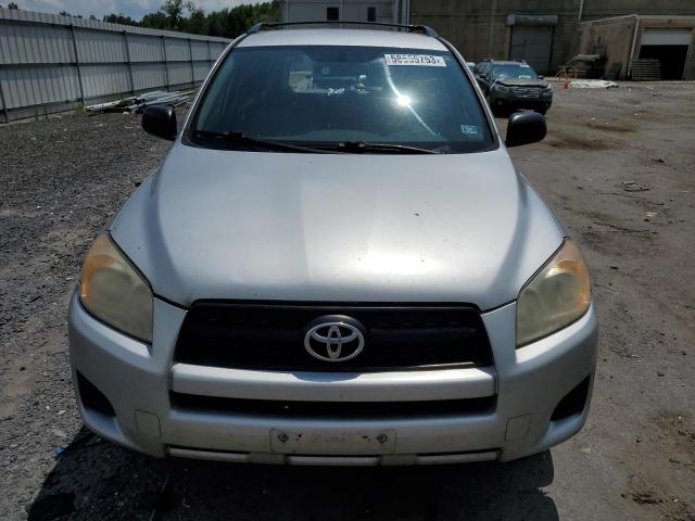 2T3BF4DV2BW084468 - 2011 TOYOTA RAV4 SILVER photo 5