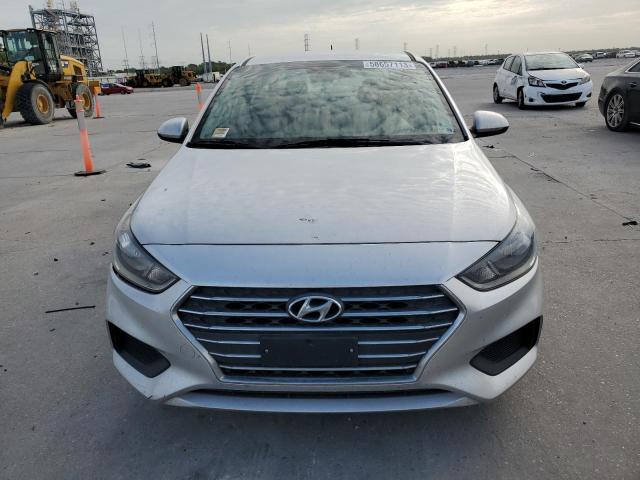 3KPC24A33KE059772 - 2019 HYUNDAI ACCENT SE SILVER photo 5