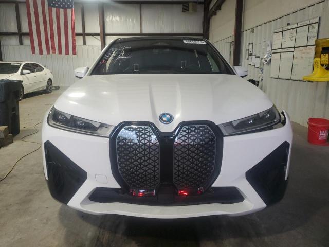 WB523CF0XPCM62725 - 2023 BMW IX XDRIVE50 WHITE photo 5