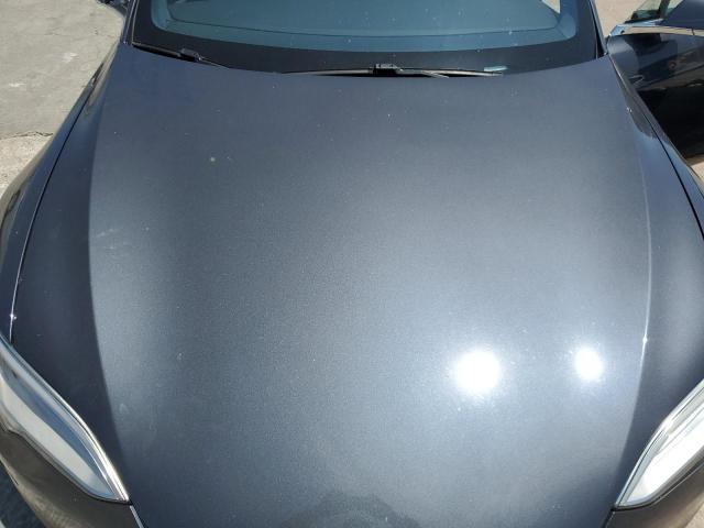 5YJSA1E25JF297873 - 2018 TESLA MODEL S Մոխրագույն լուսանկար 11