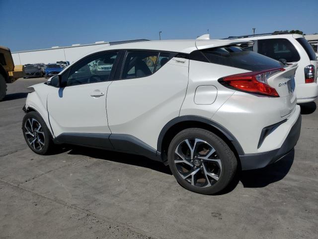NMTKHMBX9JR052629 - 2018 TOYOTA C-HR XLE WHITE photo 2
