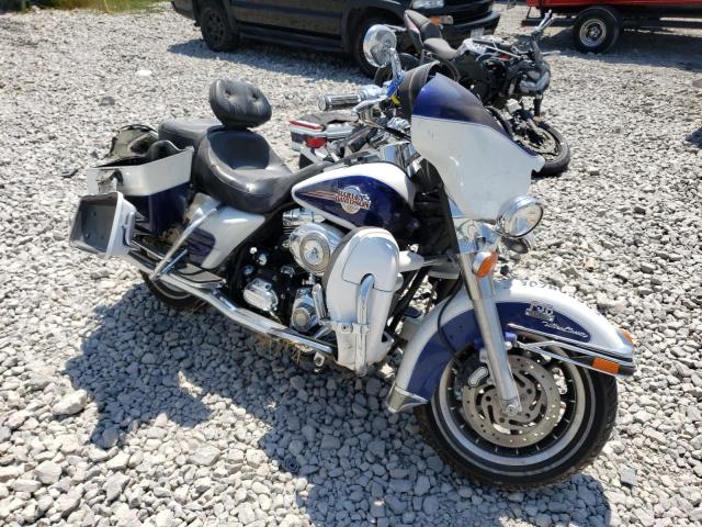 1HD1FC4137Y702086 - 2007 HARLEY-DAVIDSON FLHTCUI 白色 照片 1