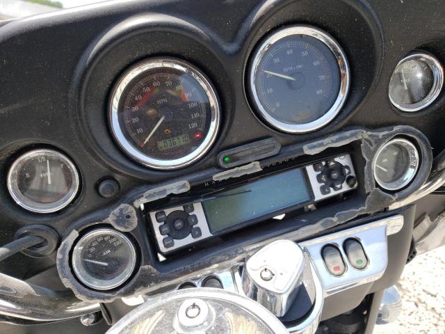 1HD1FC4137Y702086 - 2007 HARLEY-DAVIDSON FLHTCUI 白色 照片 8