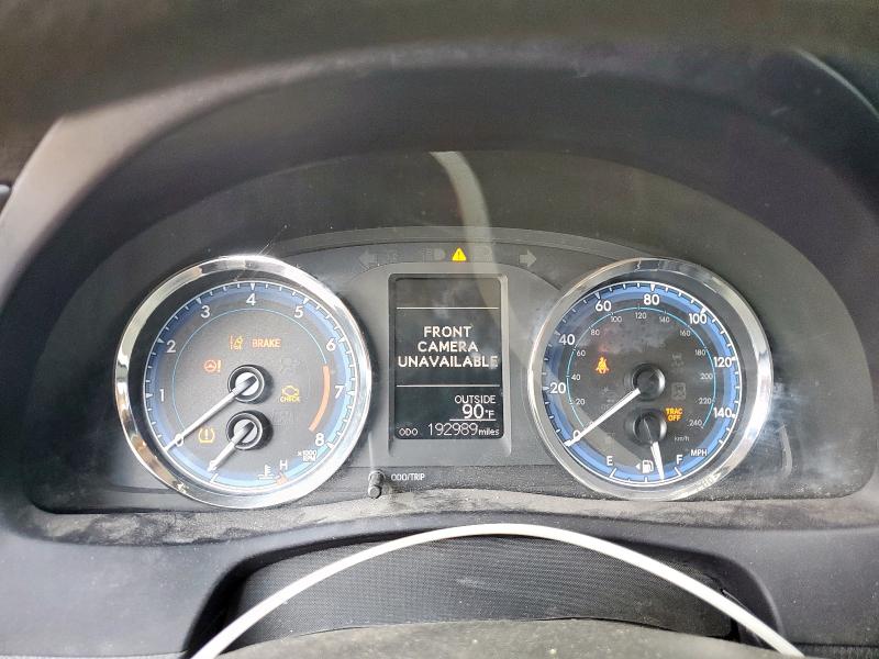 5YFBURHE7KP935106 - 2019 TOYOTA COROLLA L WHITE photo 9