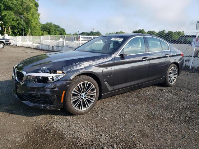 WBAJB1C53JG623906 - 2018 BMW 530XE CHARCOAL photo 1