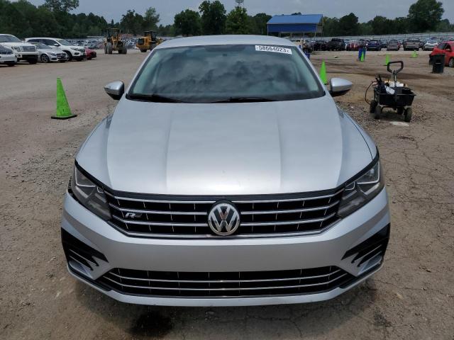 1VWDT7A38HC070038 - 2017 VOLKSWAGEN PASSAT R-LINE Gümüş foto 5