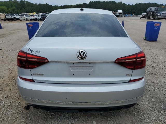 1VWDT7A38HC070038 - 2017 VOLKSWAGEN PASSAT R-LINE Gümüş foto 6