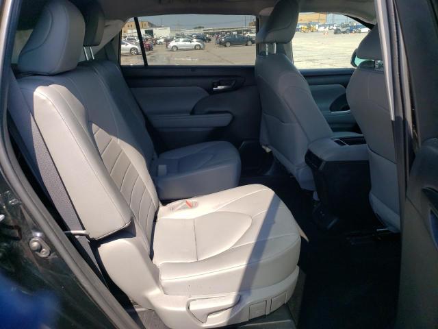 5TDGZRBH7MS070562 - 2021 TOYOTA HIGHLANDER XLE BLACK photo 11