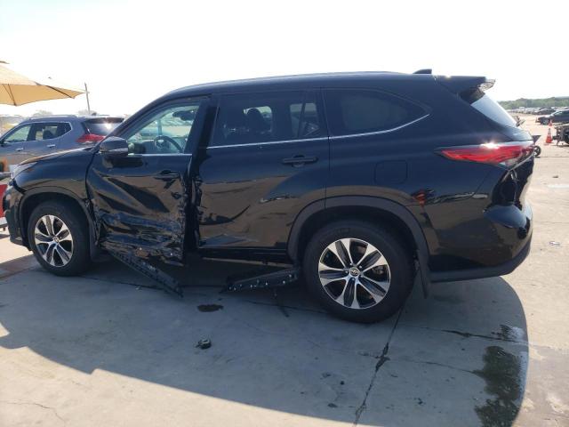 5TDGZRBH7MS070562 - 2021 TOYOTA HIGHLANDER XLE BLACK photo 2