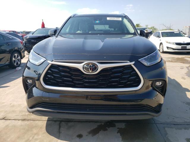 5TDGZRBH7MS070562 - 2021 TOYOTA HIGHLANDER XLE BLACK photo 5
