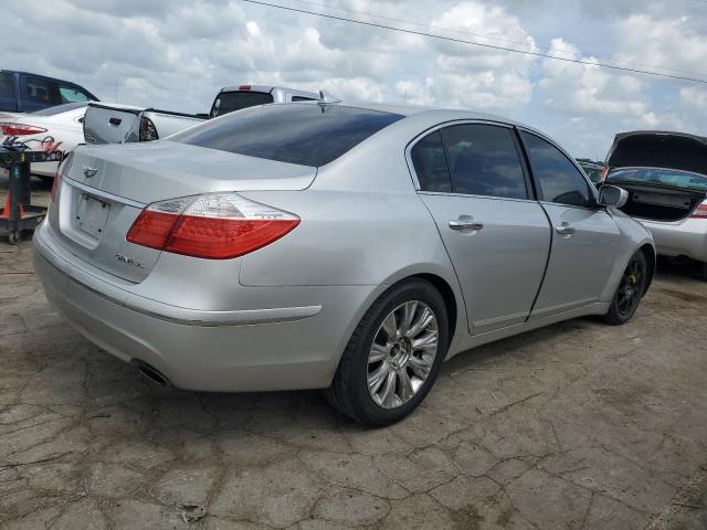 KMHGC46EX9U040913 - 2009 HYUNDAI GENESIS 3.8L SILVER photo 3