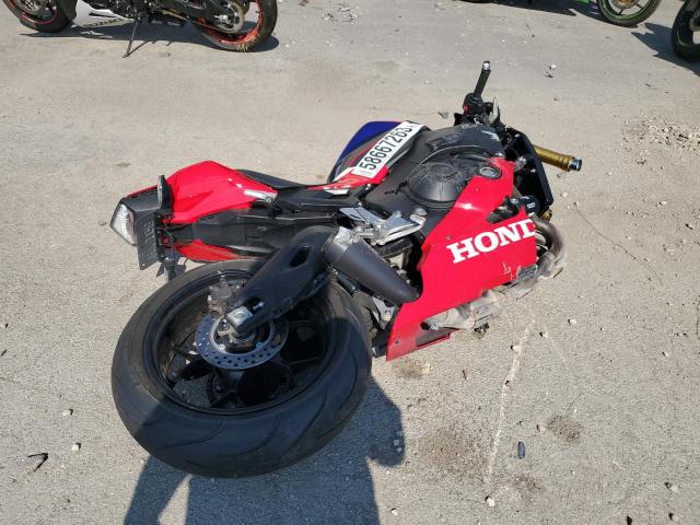 JH2SC7711NK500162 - 2022 HONDA CBR1000 RR RED photo 4