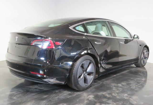 5YJ3E1EA6KF301575 - 2019 TESLA MODEL 3 Siyah fotoğraf 3
