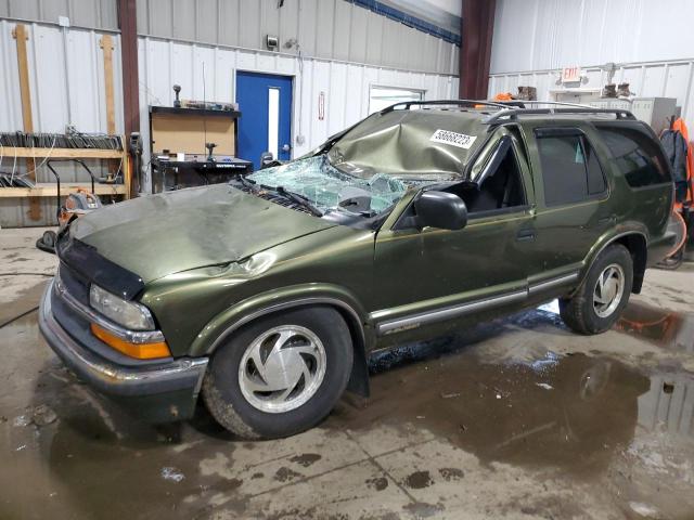 1GNDT13W812104215 - 2001 CHEVROLET BLAZER GREEN photo 1