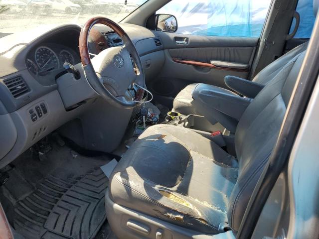 5TDBA22C05S047669 - 2005 TOYOTA SIENNA XLE SILVER photo 7