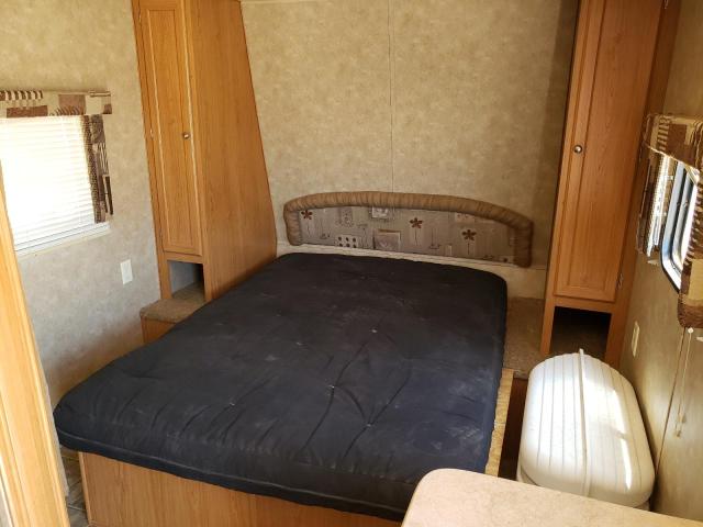 1SE200M209C000475 - 2009 NOMA CAMPER WHITE photo 5