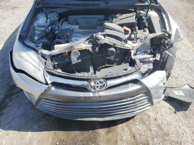 4T1BF1FK0HU705841 - 2017 TOYOTA CAMRY LE SILVER photo 11