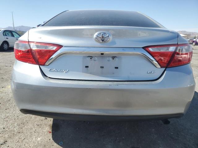 4T1BF1FK0HU705841 - 2017 TOYOTA CAMRY LE SILVER photo 6