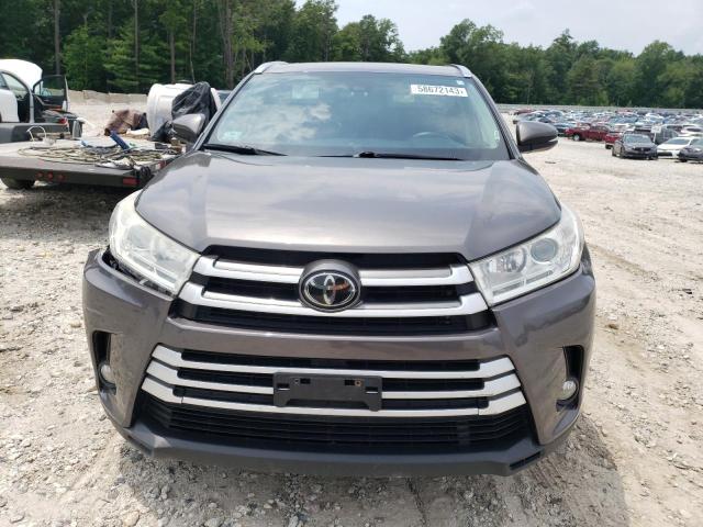 5TDJZRFH0KS585416 - 2019 TOYOTA HIGHLANDER SE GRAY photo 5