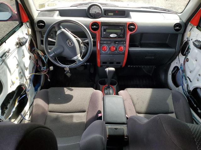 JTLKT324250197783 - 2005 TOYOTA SCION XB 白色 照片 8