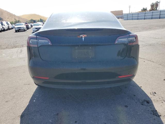 5YJ3E1EA8JF172141 - 2018 TESLA MODEL 3 BLACK photo 6