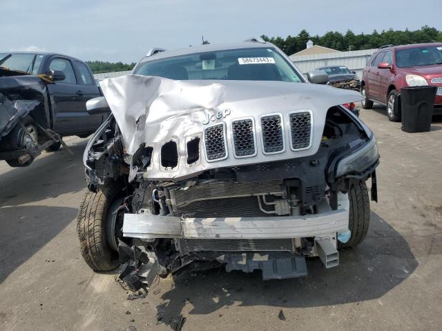 1C4PJMCX9KD377806 - 2019 JEEP CHEROKEE LATITUDE SILVER photo 5