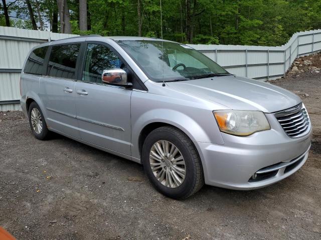 2A4RR8DG7BR798597 - 2011 CHRYSLER TOWN & COU TOURING L SILVER photo 4