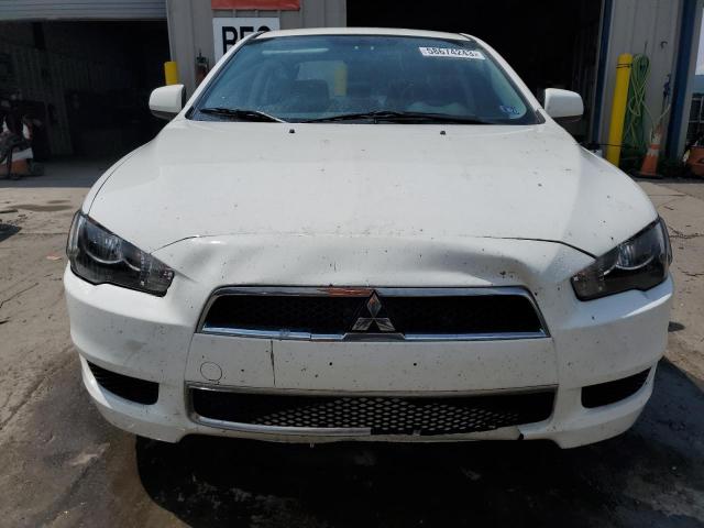 JA32V2FW1DU012303 - 2013 MITSUBISHI LANCER SE WHITE photo 5