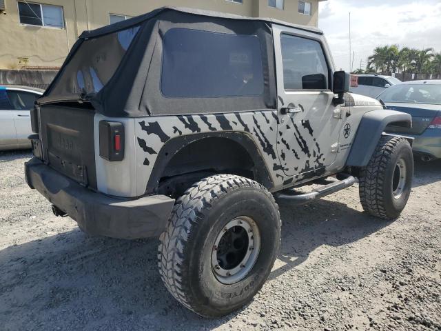 1J4FA24157L109062 - 2007 JEEP WRANGLER X GRAY photo 3