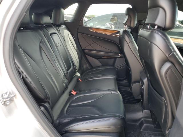 5LMCJ2D93GUJ23270 - 2016 LINCOLN MKC SELECT Gümüş fotoğraf 10