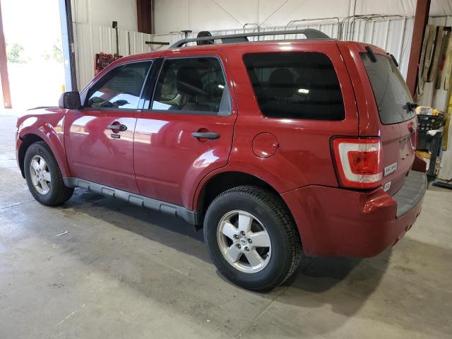 1FMCU9DG8BKA49852 - 2011 FORD ESCAPE XLT BURGUNDY photo 2