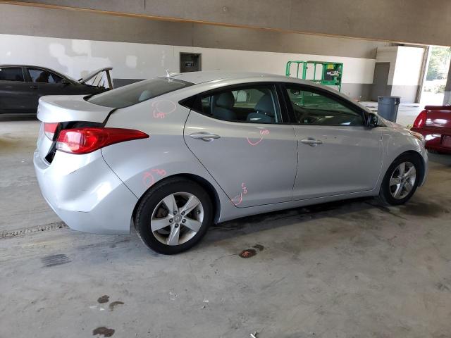 5NPDH4AE2DH316973 - 2013 HYUNDAI ELANTRA GLS SILVER photo 3