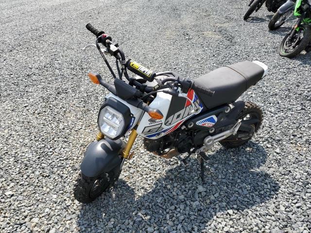 MLHJC9215N5001125 - 2022 HONDA GROM 125 WHITE photo 2