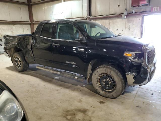 5TFUW5F13JX759408 - 2018 TOYOTA TUNDRA DOUBLE CAB SR/SR5 BLACK photo 4