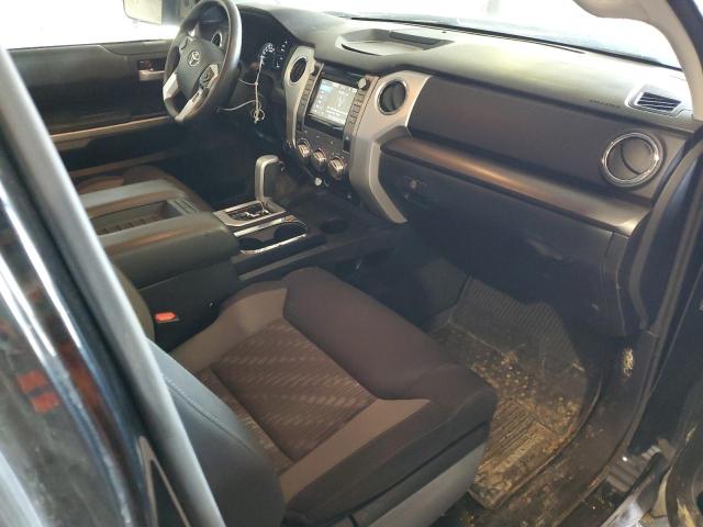 5TFUW5F13JX759408 - 2018 TOYOTA TUNDRA DOUBLE CAB SR/SR5 BLACK photo 8